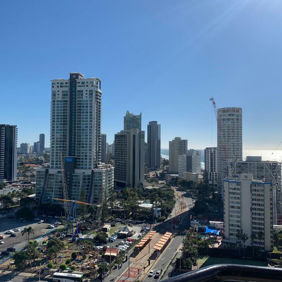 High Floor Ocean View At Surfers Paradise - Hotel Studio Голд-Кост Екстер'єр фото
